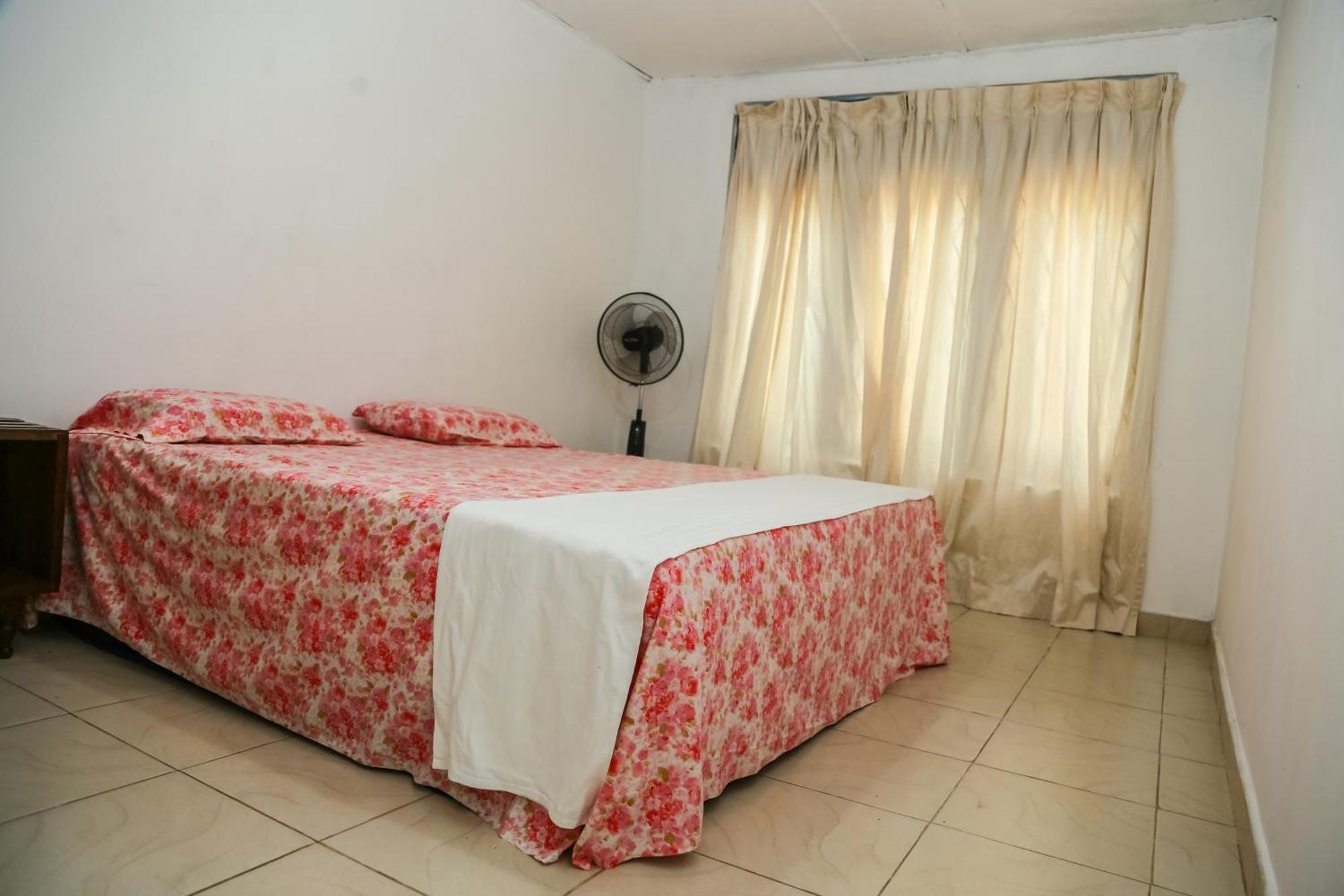 Appartement Sakura Hill à Kandy Extérieur photo