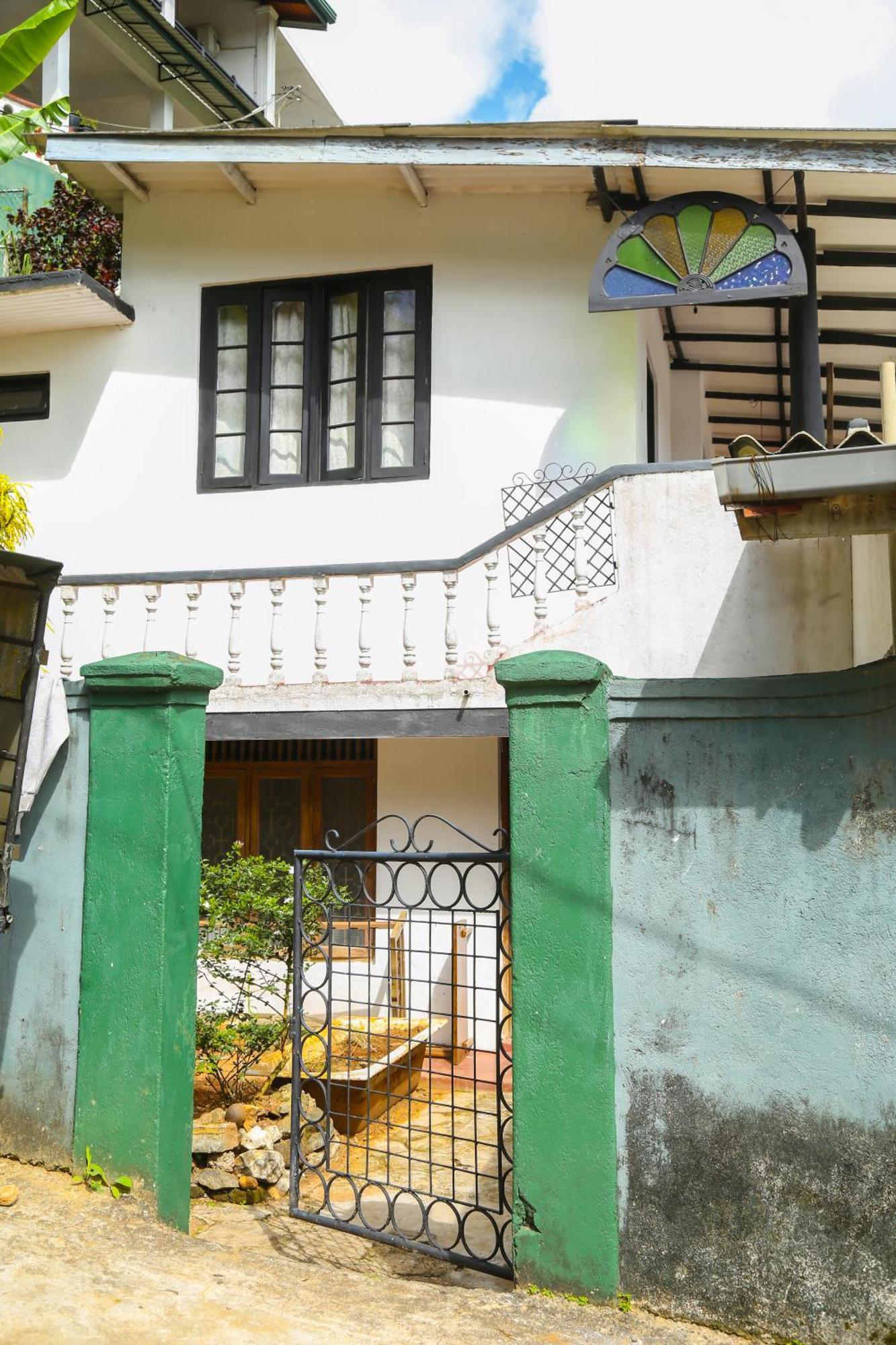 Appartement Sakura Hill à Kandy Extérieur photo